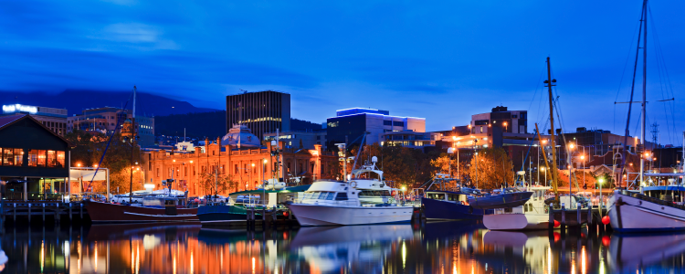 The complete moving guide to Hobart